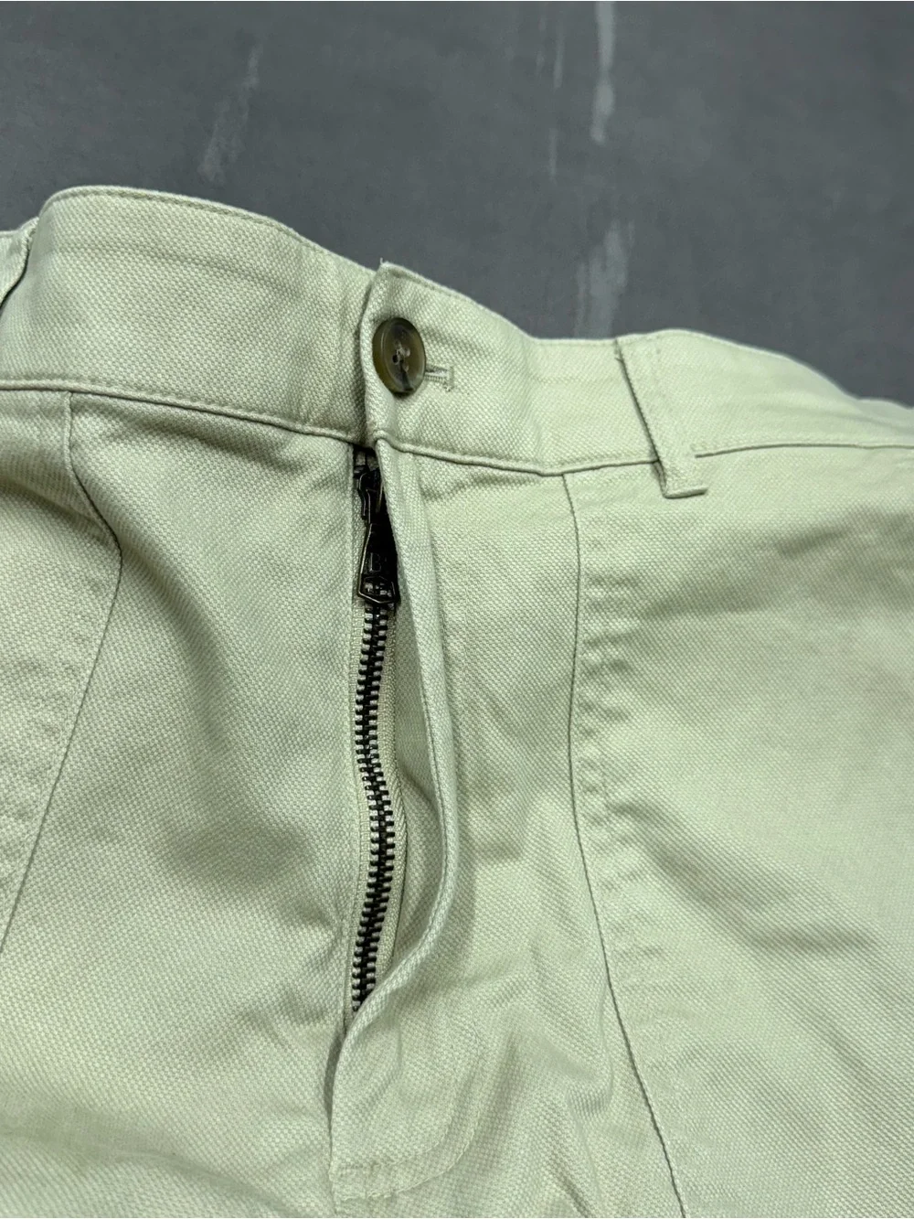 Banana Republic Men's Light Tan cream beige Chinos slim straight 32x30 pants